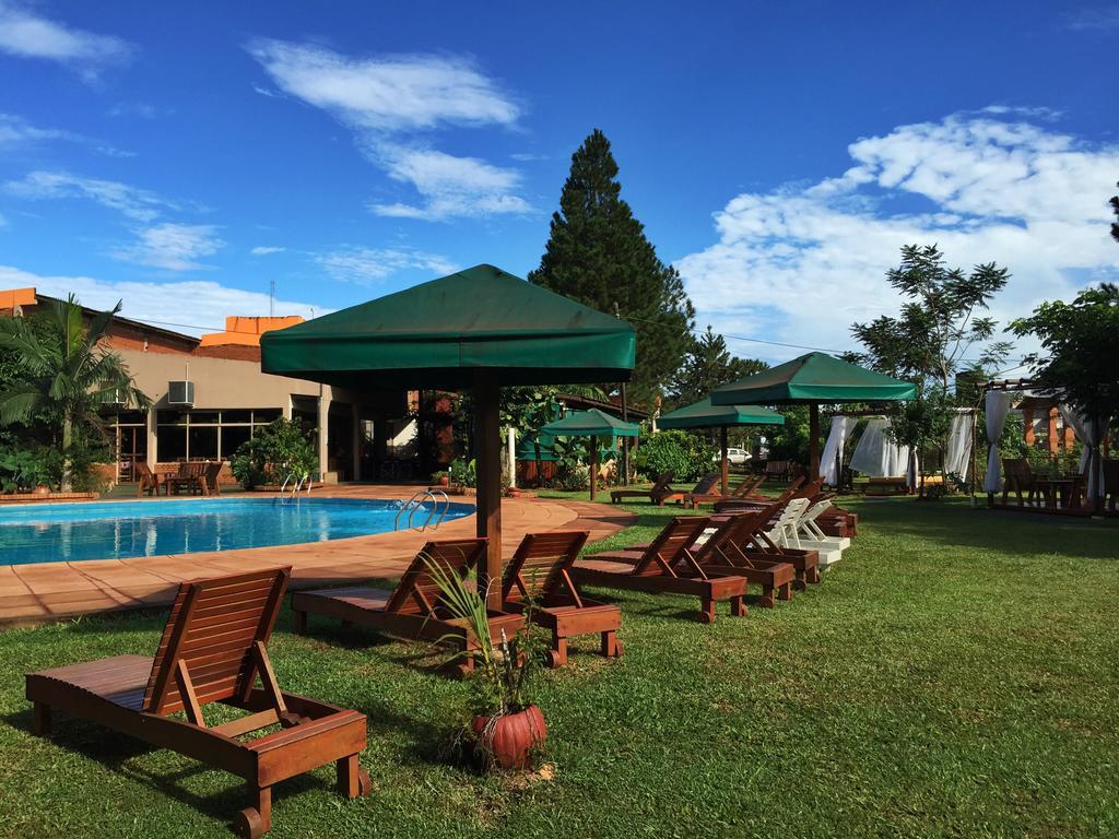 Hotel Carmen Puerto Iguazu Exterior photo