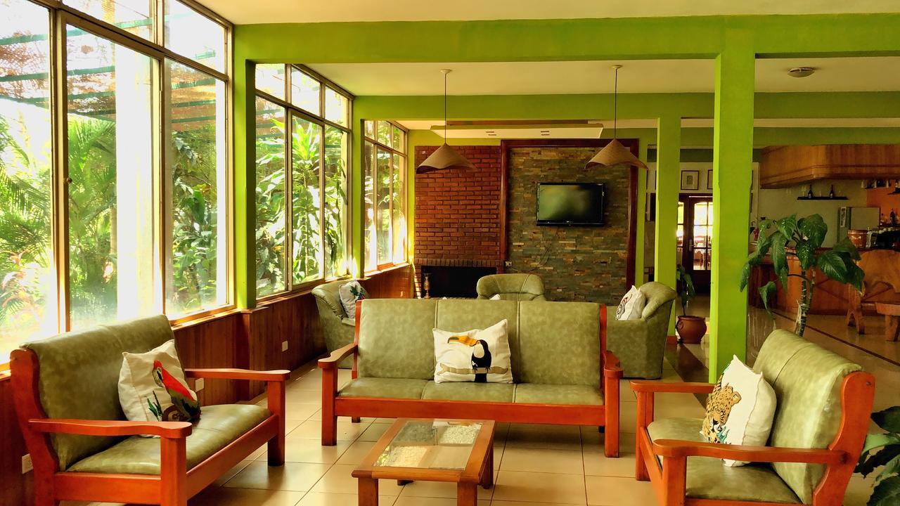 Hotel Carmen Puerto Iguazu Exterior photo